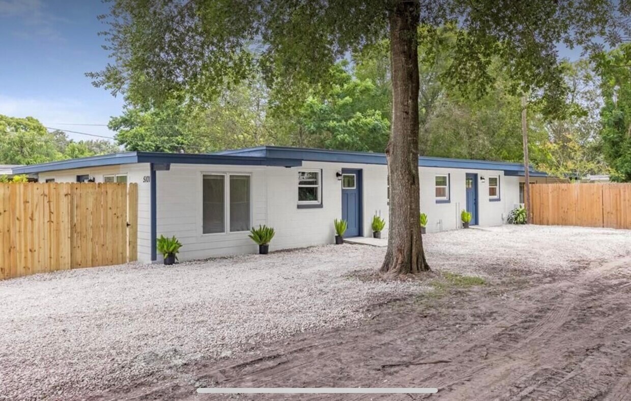 Foto principal - 5101 Orange Ave