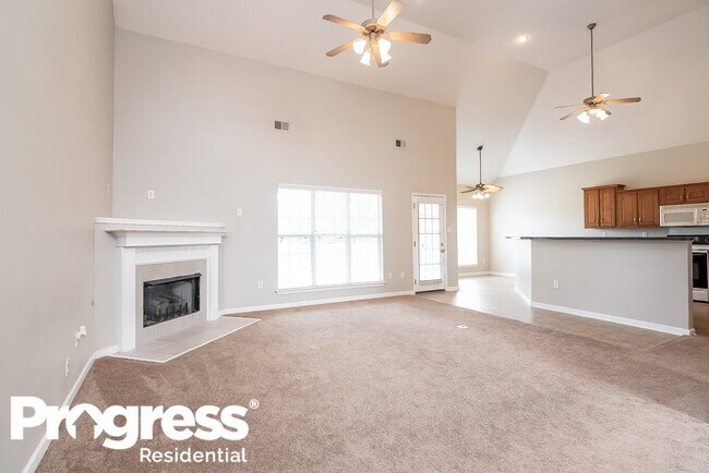 Foto del edificio - 7491 Delta Lakes Blvd