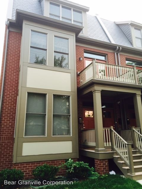 Building Photo - 2624 W Grace St