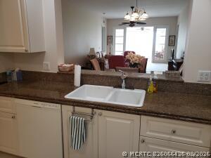 Foto del edificio - 27 Harbour Isle Dr W