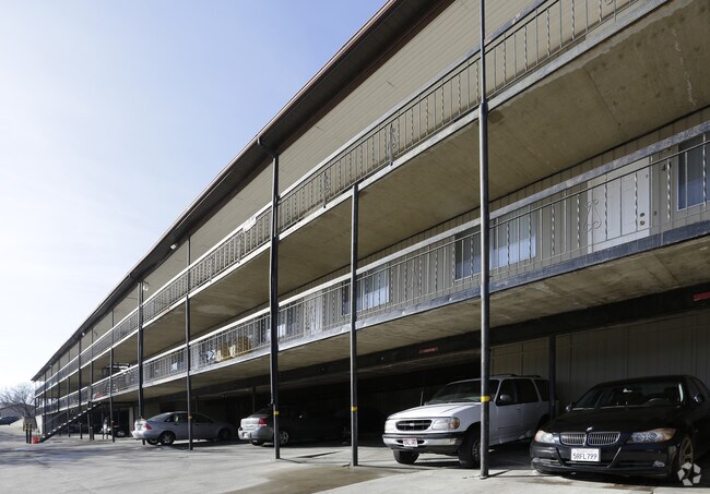 Foto del edificio - Murray Place Apartments