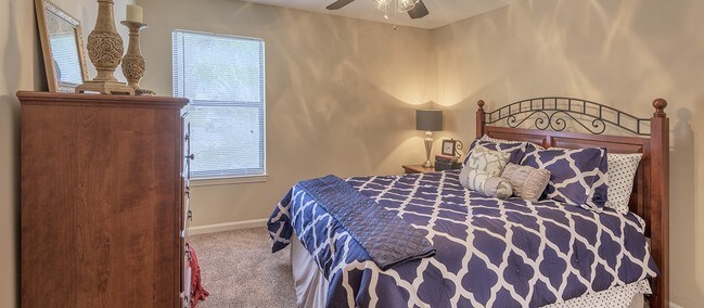 The Paddock Club at Providence Apartments Huntsville, AL