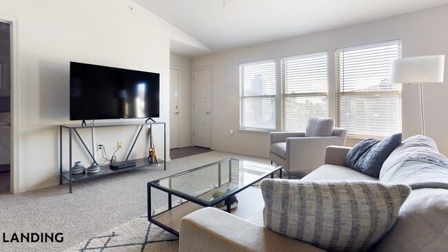 Building Photo - 701 W 101st Pl S