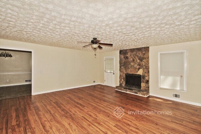 Foto del edificio - 3155 Arden Way SW