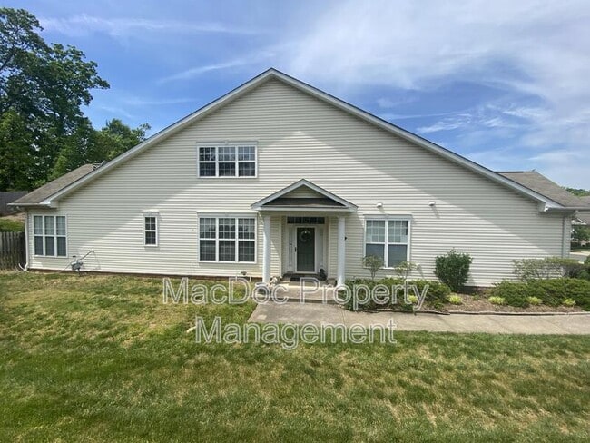 Foto del edificio - 1012 Maureen Dr