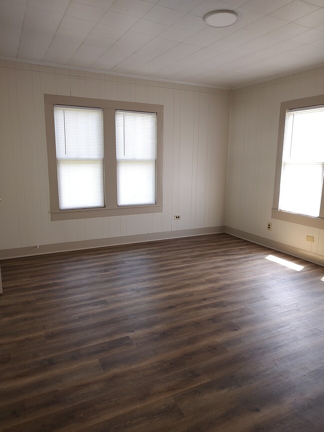 Living Room - 210 Clara St