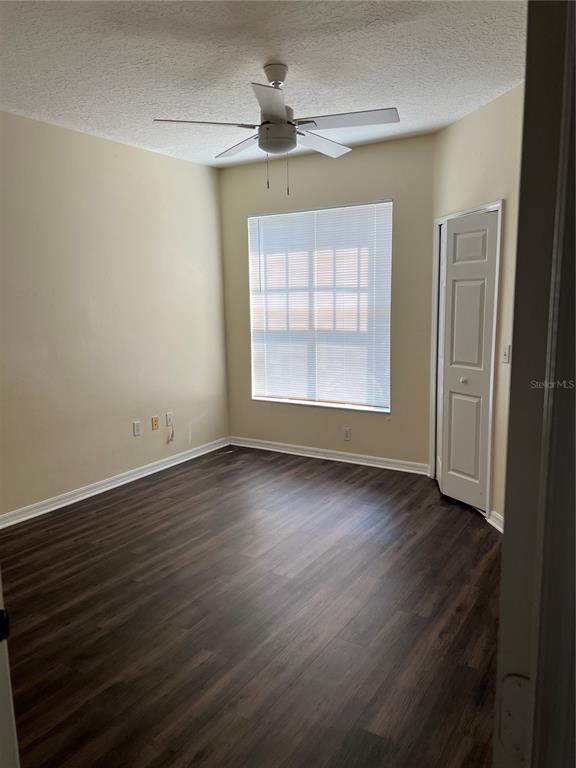 Foto del edificio - 5500 Metrowest Blvd