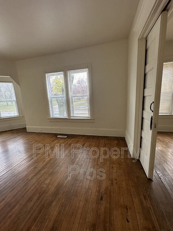 Building Photo - 3948 W Galena St
