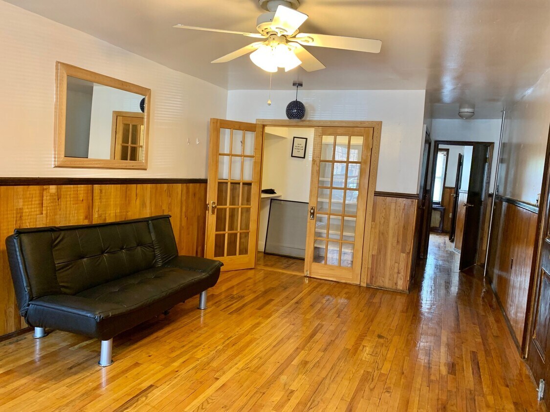 492 Willoughby Ave, Brooklyn, NY 11206 Townhome Rentals in Brooklyn