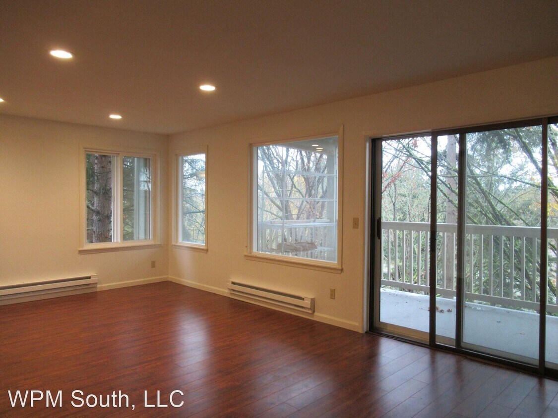 Primary Photo - 2 br, 1.5 bath House - 23415 18th Ave. S. #5