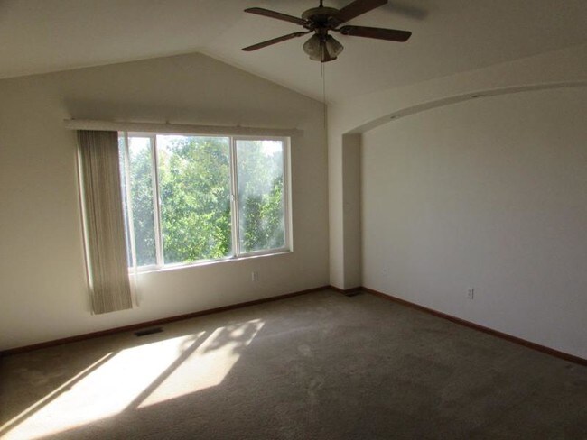 Building Photo - 2408 Tyrrhenian Dr