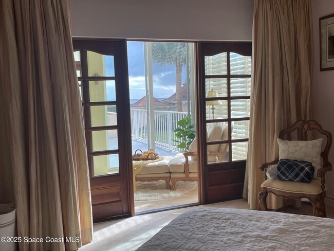 Building Photo - 5680 Jimmy Buffett Mem Hwy