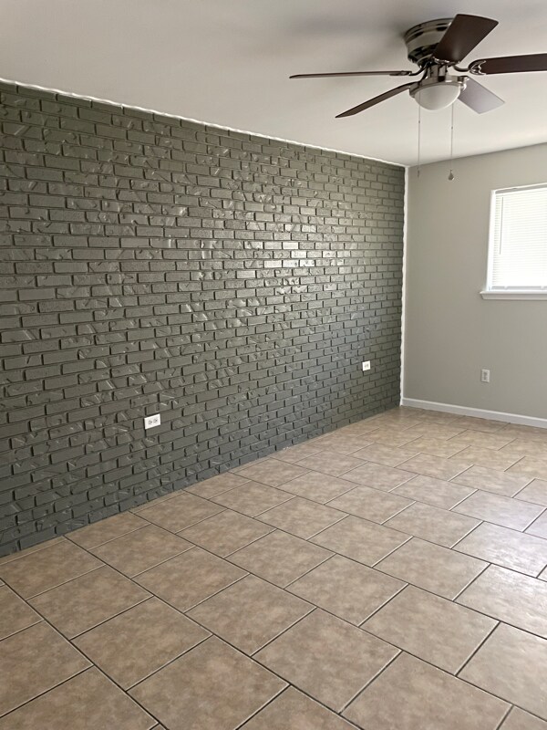 Foto del edificio - 6254 Kuebel Dr