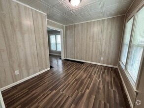 Building Photo - 1300 Aberdeen Ave