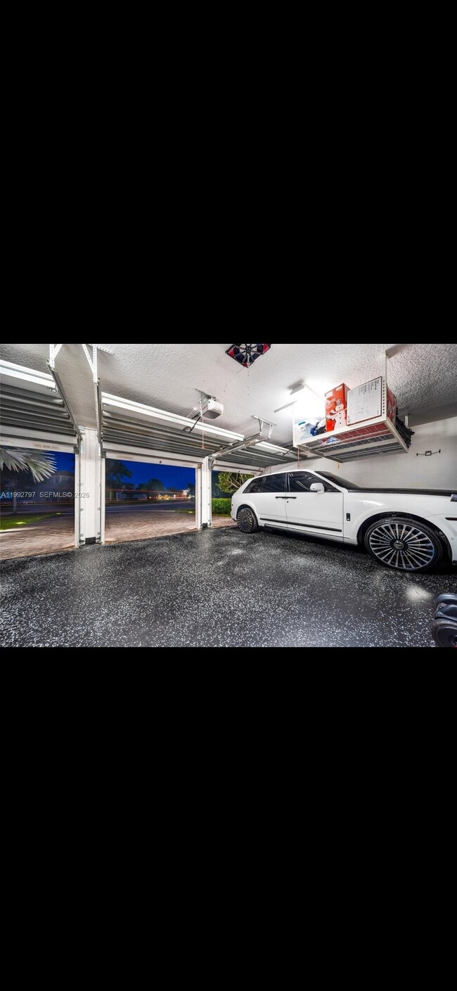 Photo - 16849 Pierre Cir House