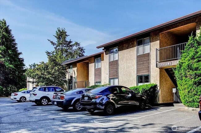 Foto del edificio - Cozy 1 bedroom in the heart of Kingsgate neighborhood