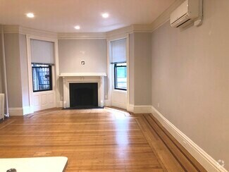 Building Photo - 174 Newbury St