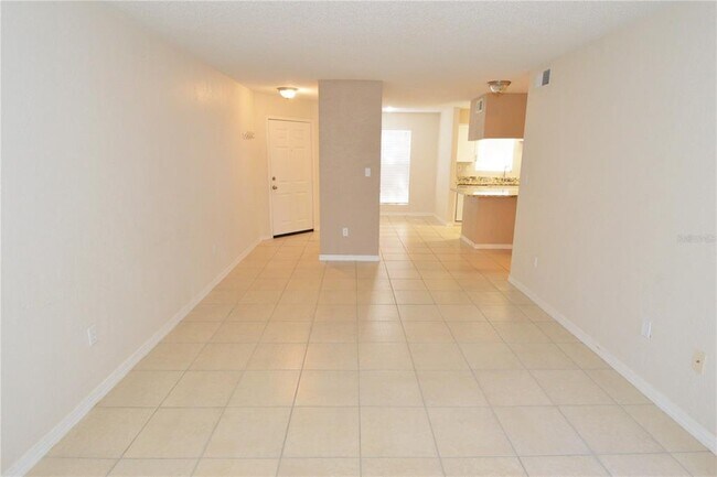 Foto del edificio - 8627 Fancy Finch Dr