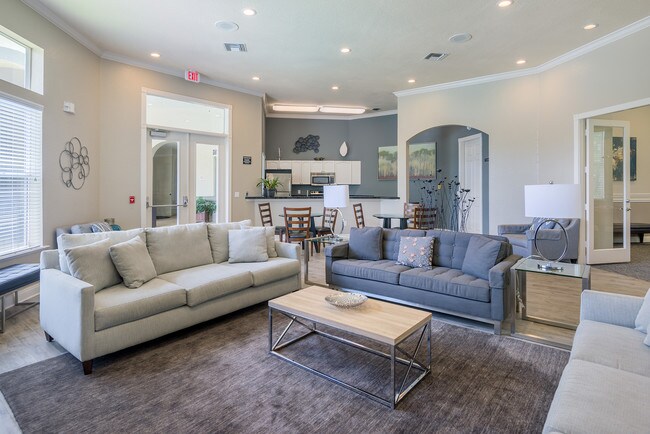 Foto del edificio - Versant Place Apartments