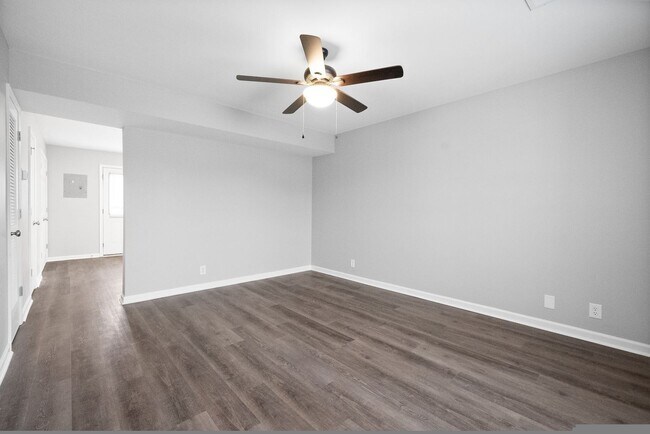 Foto del edificio - 358 Peabody Dr