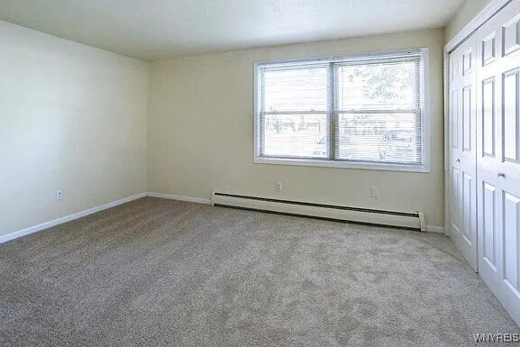 Foto del edificio - 4 Chestnut Ridge Rd