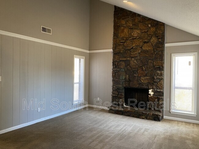 Foto del edificio - 3735 Hickory Hill Rd
