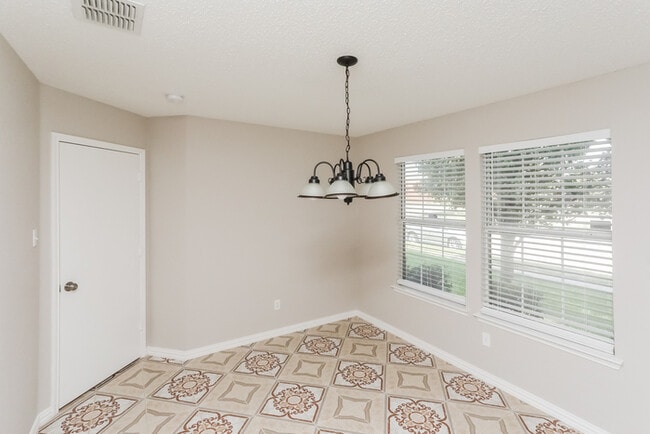 Foto del edificio - 2430 Manchester Ln