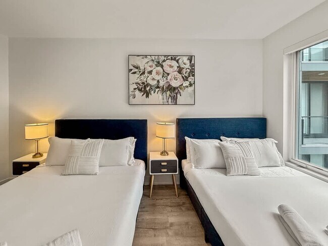 Building Photo - 1214 N American St