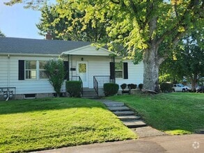 Building Photo - 1332 Hunt Ave