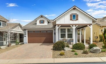 Building Photo - 2206 Calgary Dr