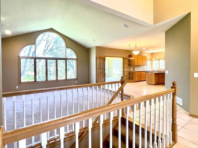 Foto del edificio - 640 S Park Ct