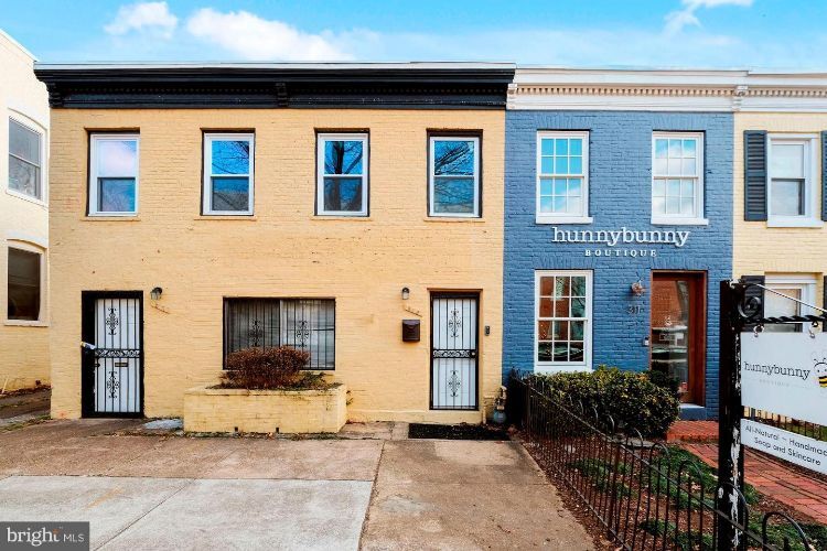 Primary Photo - 315 8th St NE