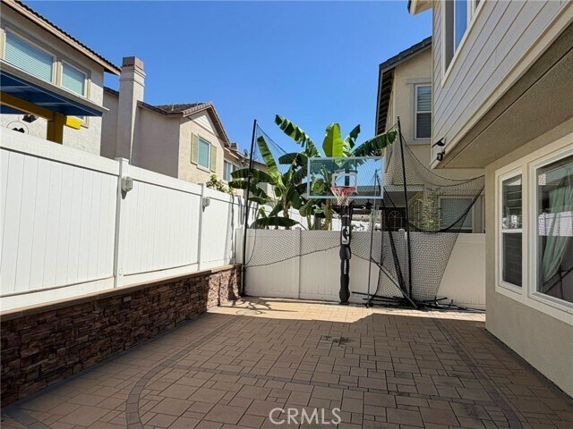 Building Photo - 8540 Blue Spruce St