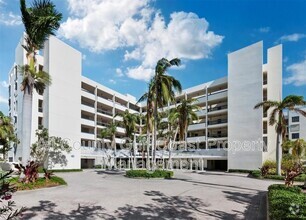 Building Photo - 1932 Harbourside Dr