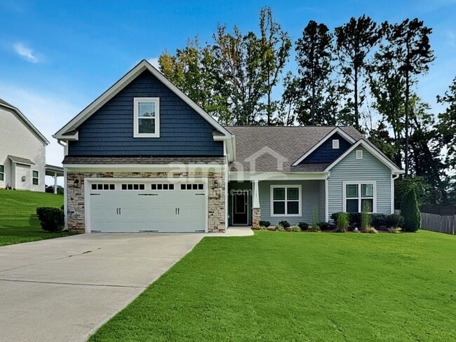 Building Photo - 104 White Ash Ln