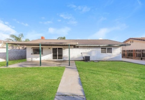 Primary Photo - 6636 Solano Dr