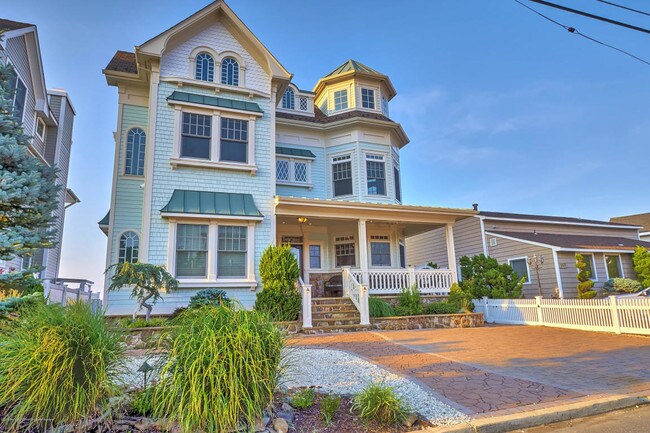 Foto del edificio - 287 Monterey Cir