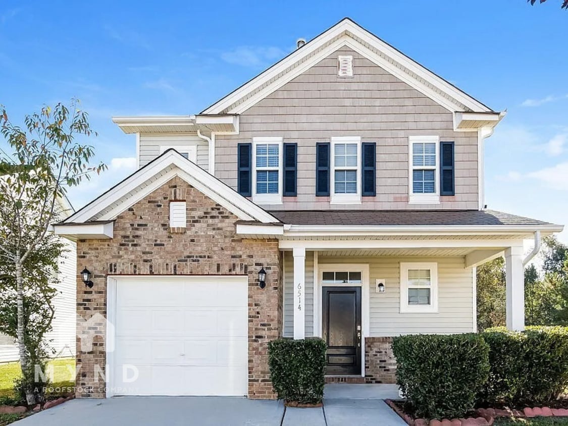 Foto principal - 6514 Guard Hill Dr