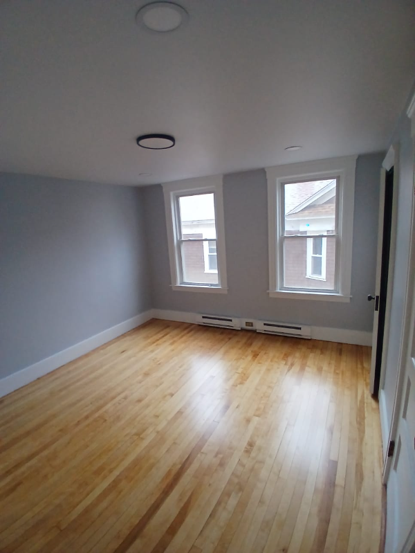 Foto del edificio - 8 Agawam St