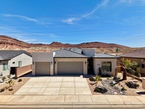 Building Photo - 4681 S Lucy Ln