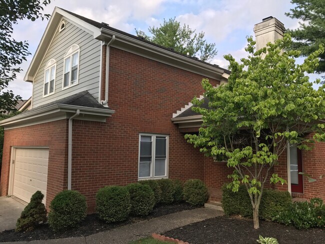 Foto del edificio - 688 Andover Village Plz