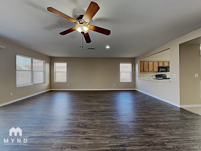 Foto del edificio - 8128 W Mission Ln