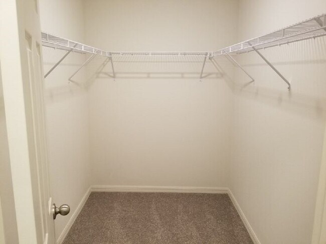 Foto del edificio - 4010 Edward St