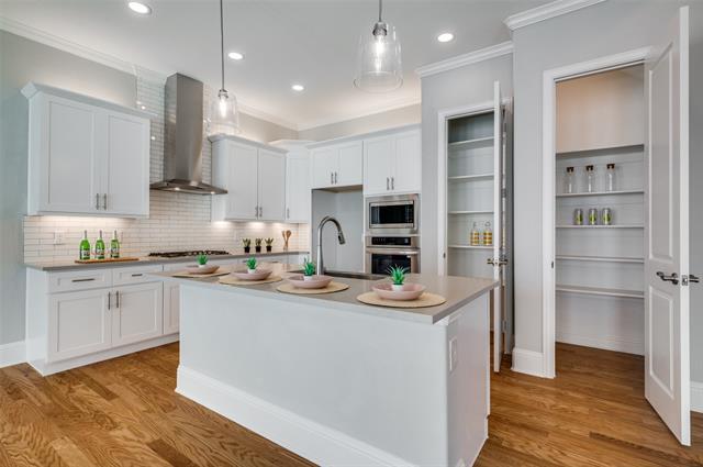 Foto del edificio - 3209 Renoir Ln
