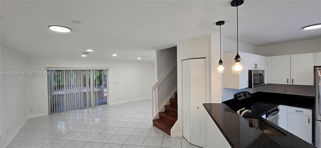 Building Photo - 1455 SW 48th Terrace
