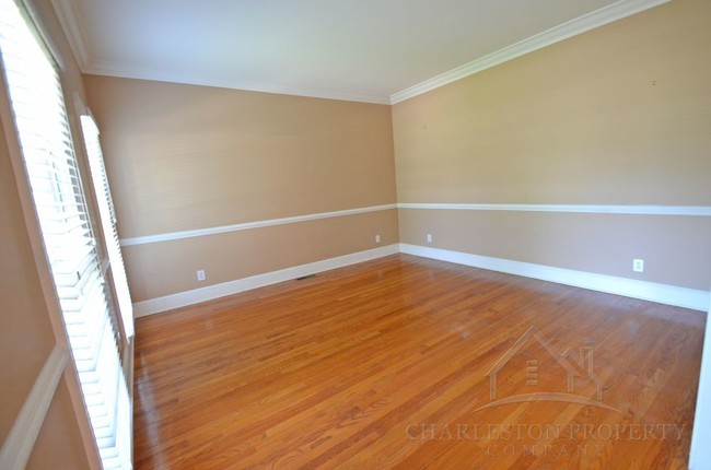 Foto del edificio - Beautiful Four Bedroom Home in Coosaw Creek