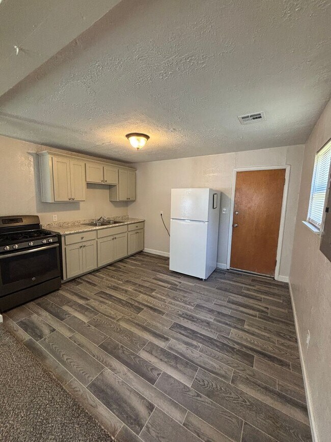 Foto del edificio - Cute 2 bedroom home in Norman