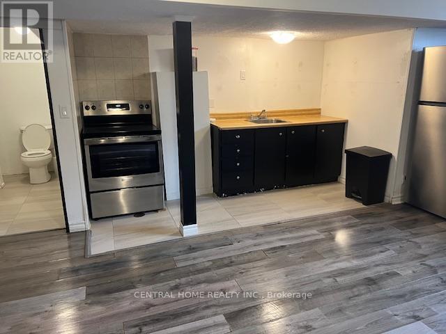 Building Photo - 192 Silverbirch Dr