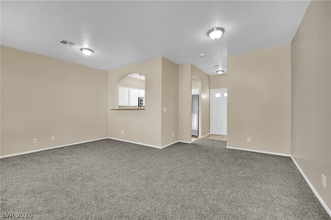 Foto del edificio - 1900 N Torrey Pines Dr