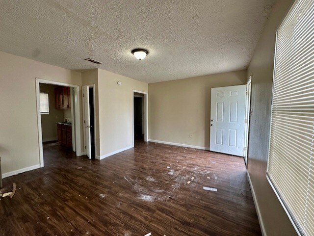 Building Photo - 5382 Frey St